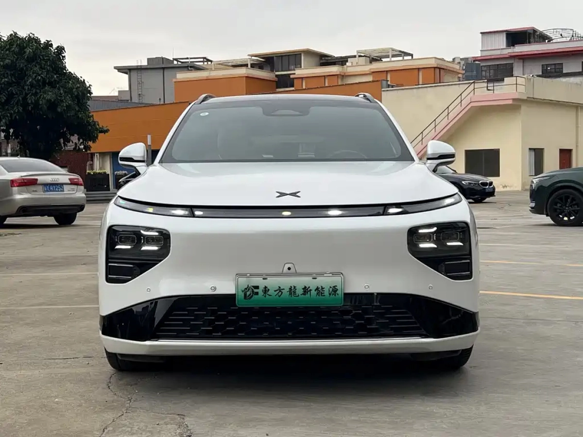 XPENG G9