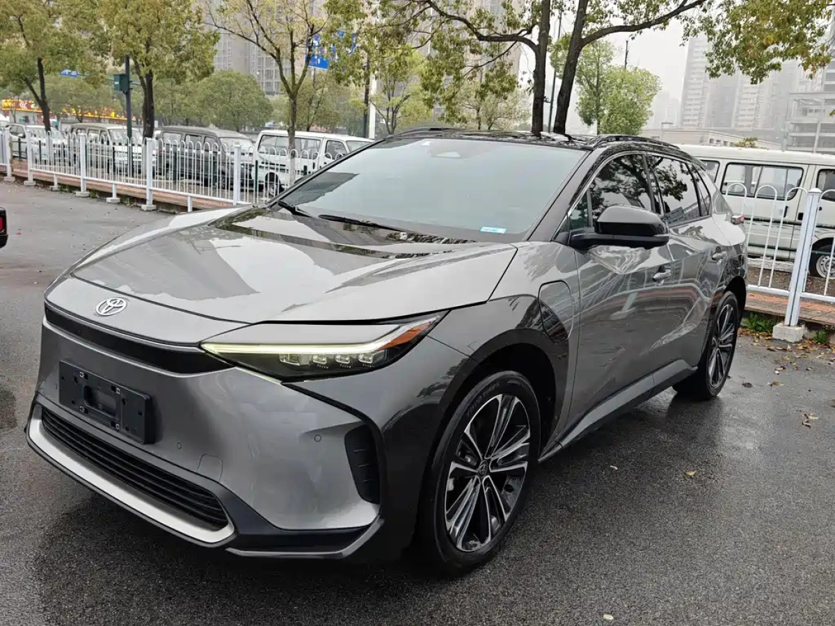 TOYOTA BZ4X  2023