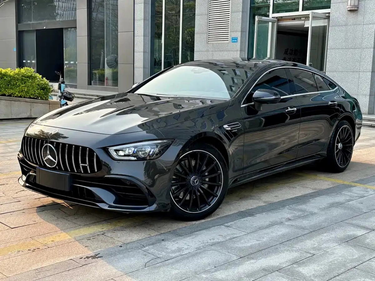 MERCEDES-BENZ AMG GT