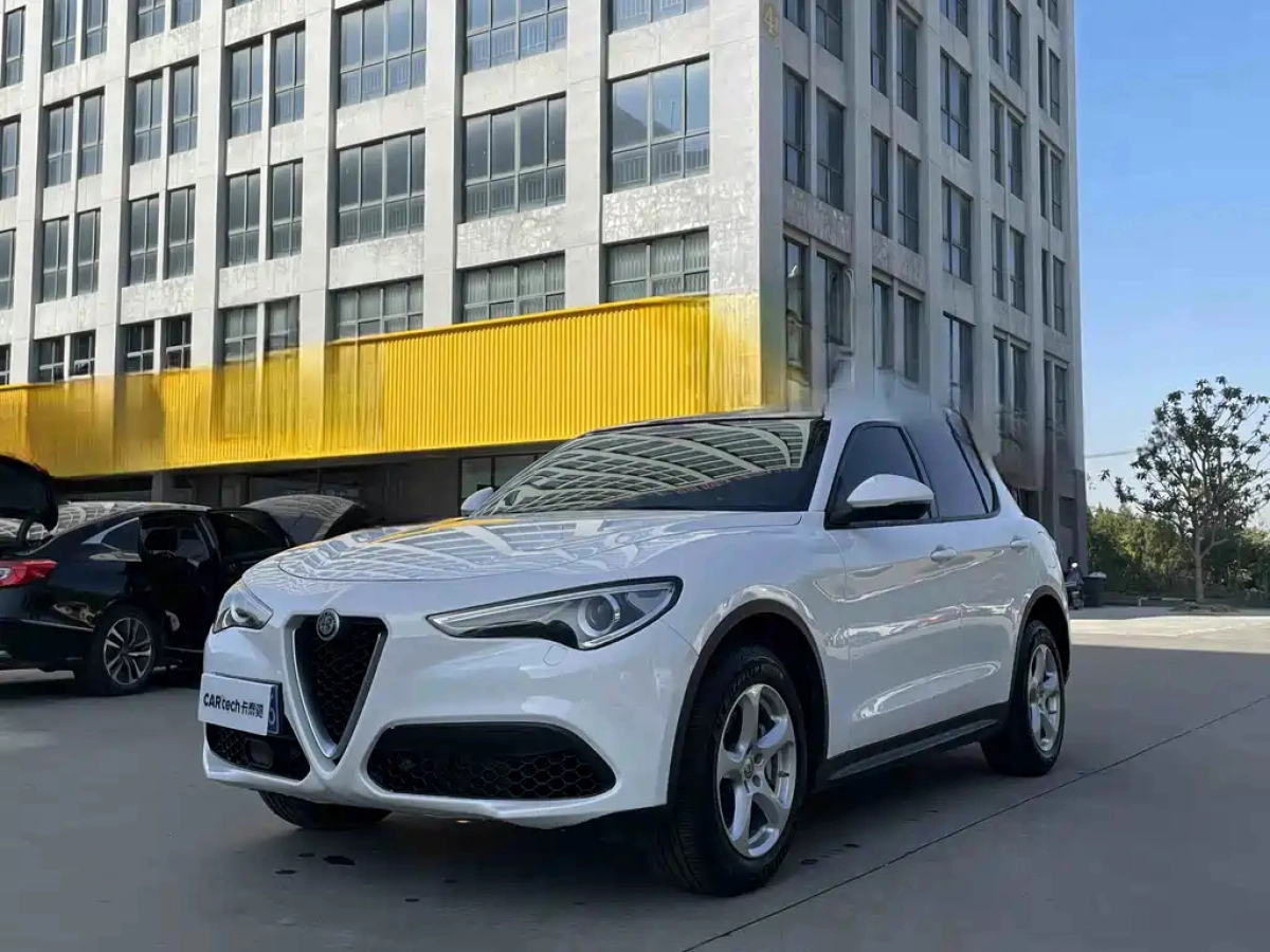 ALFAROMEO STELVIO  2019