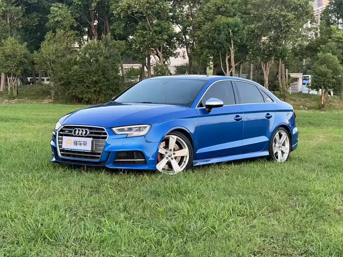 AUDI S3  2019
