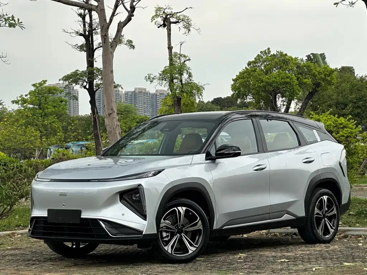 GEELY GALAXY GALAXY L7  2025