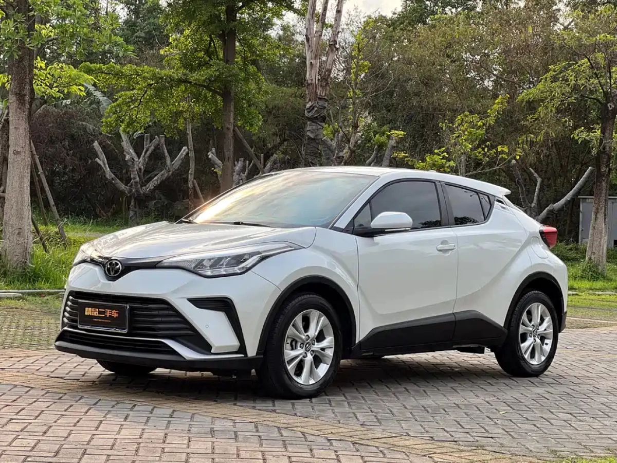 TOYOTA IZOA  2023