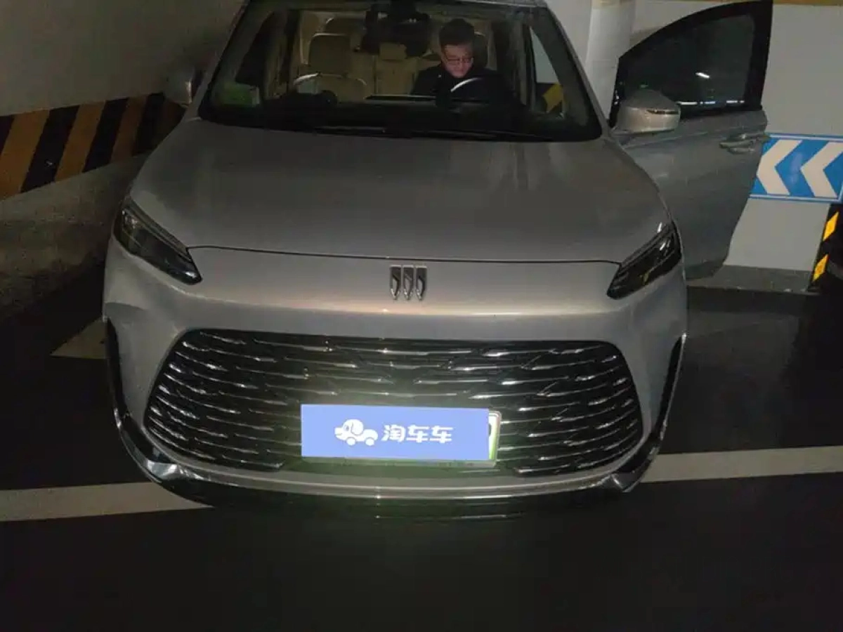 BUICK GL8 NEW ENERGY