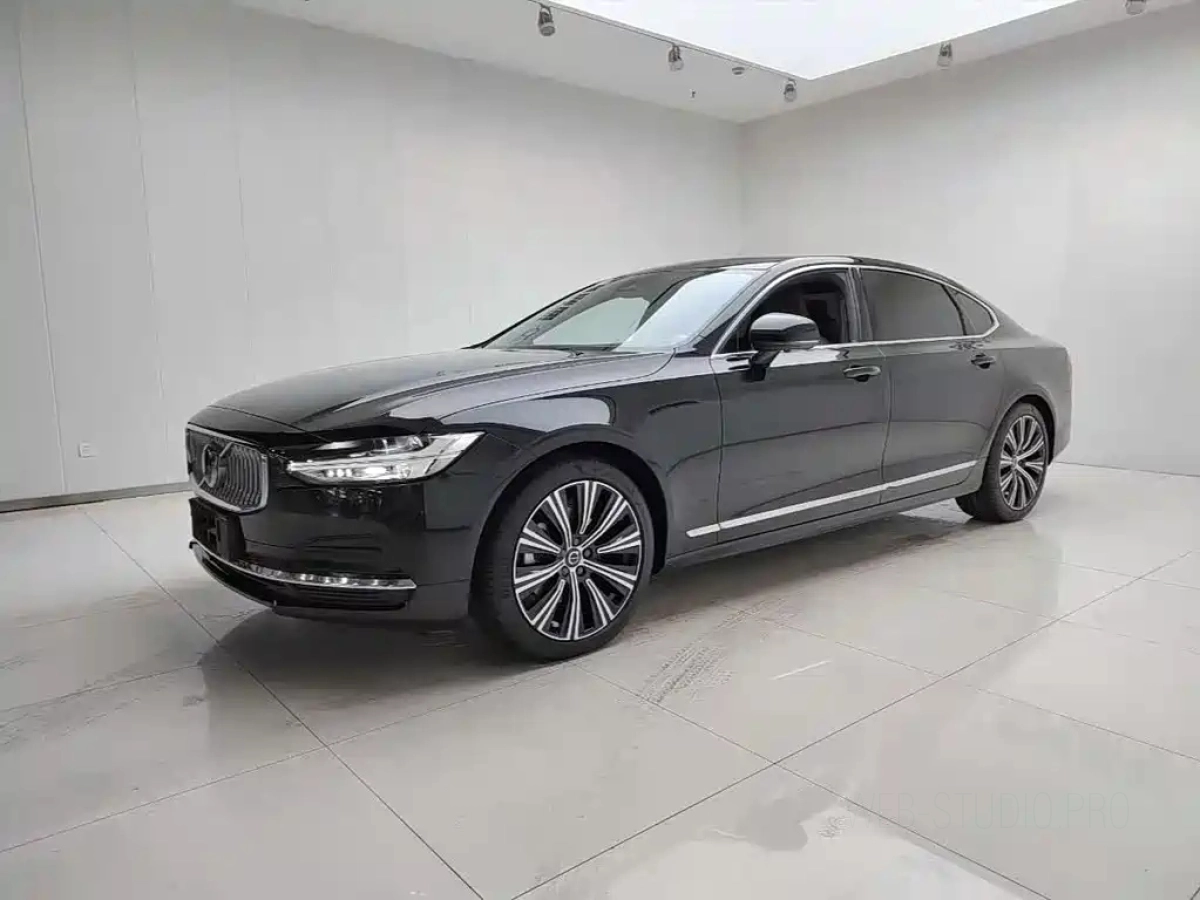 VOLVO S90  2024