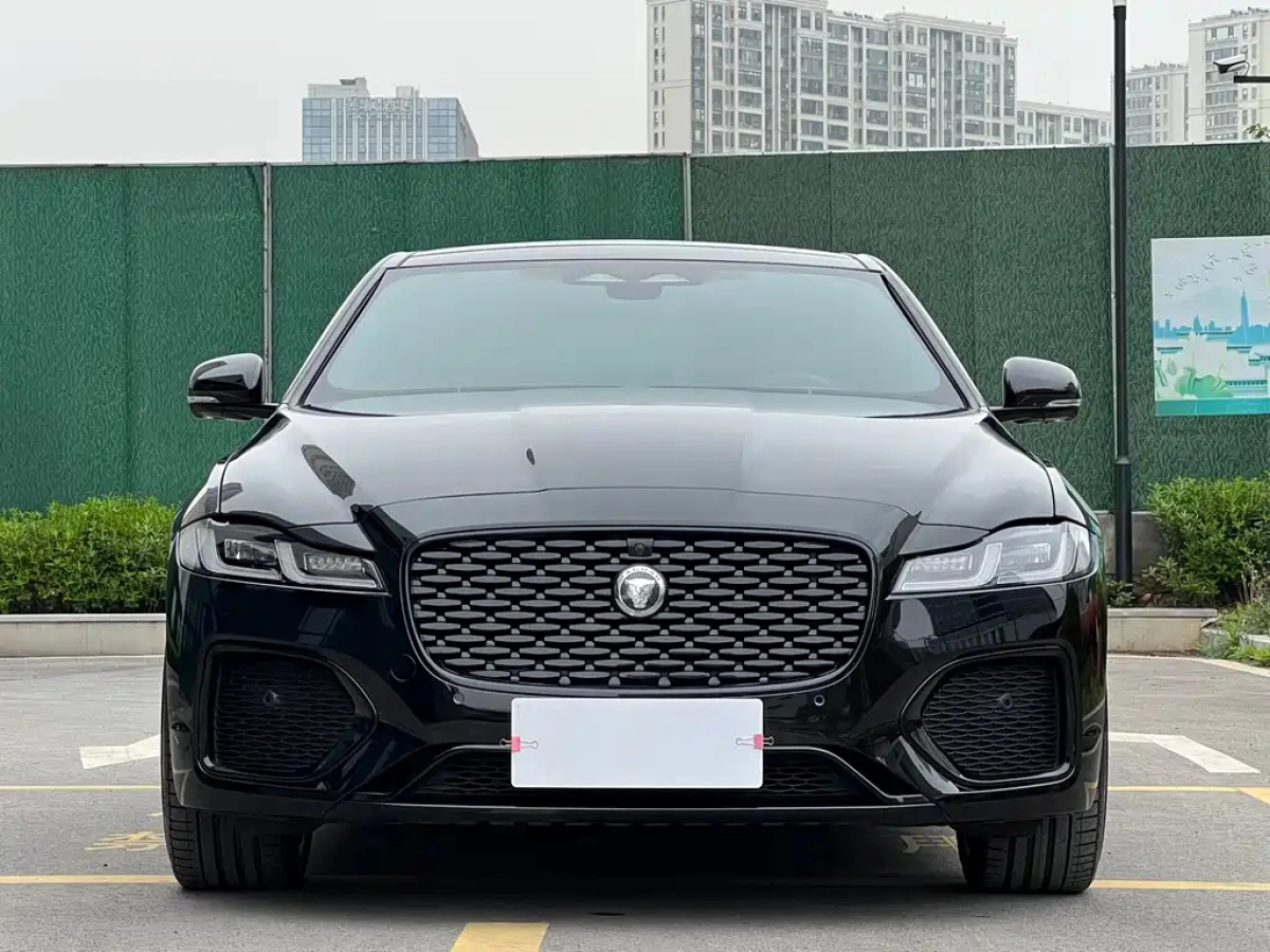 JAGUAR XFL