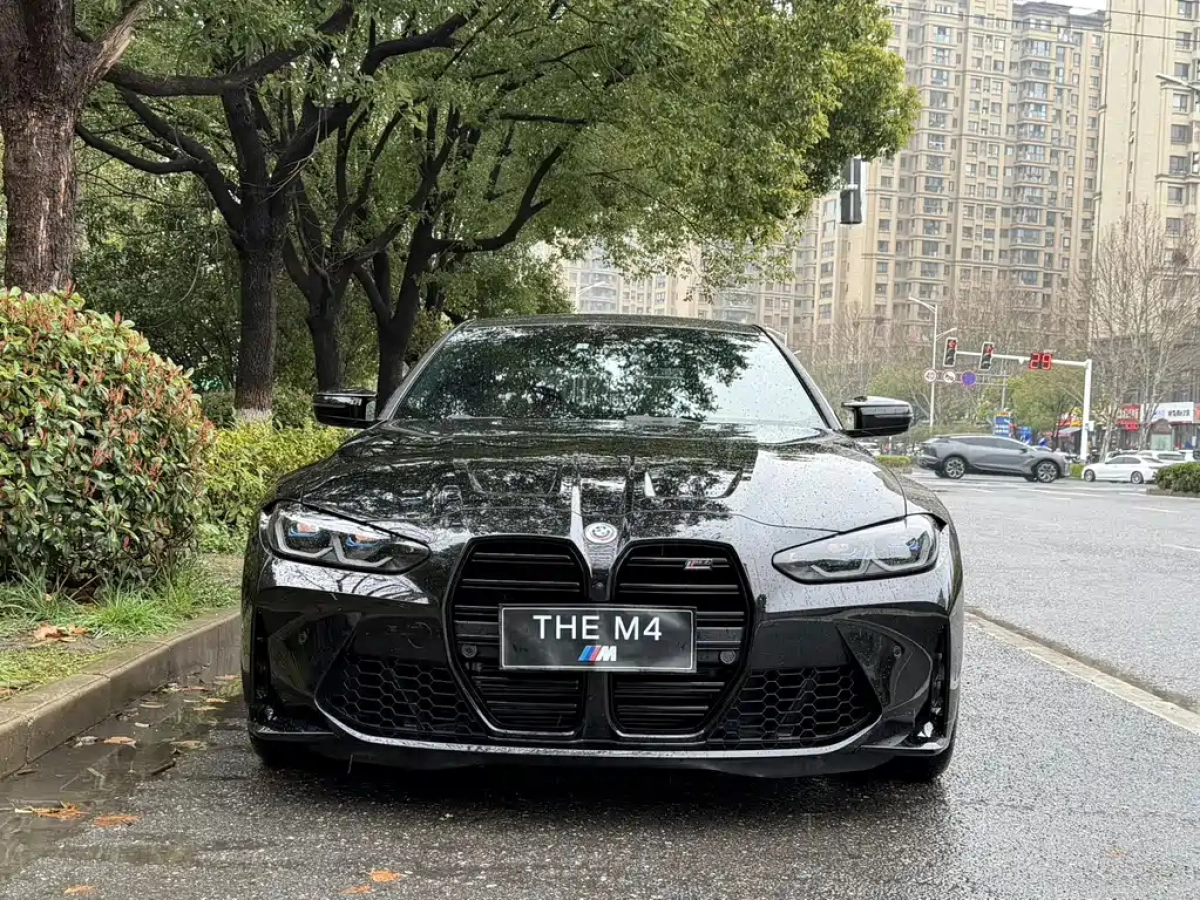 BMW M4
