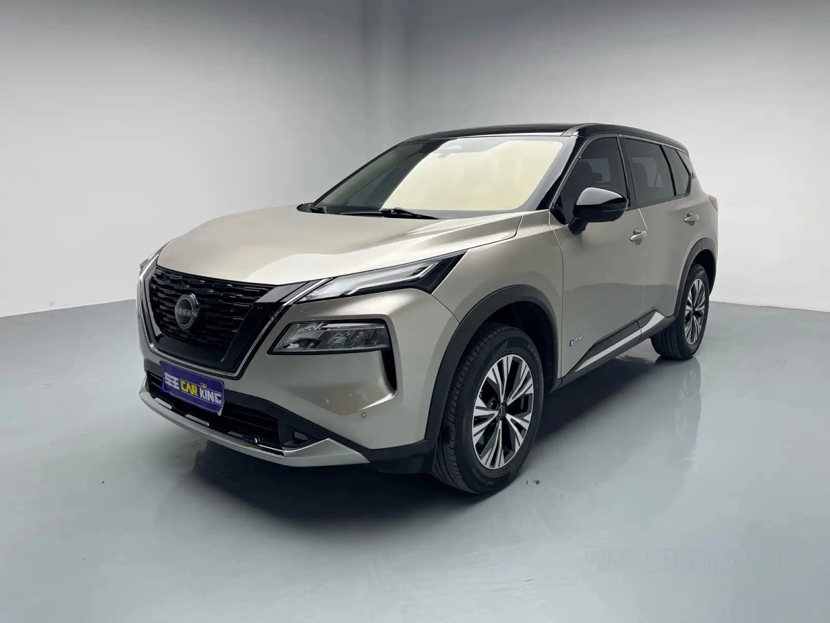 NISSAN X-TRAIL  2023
