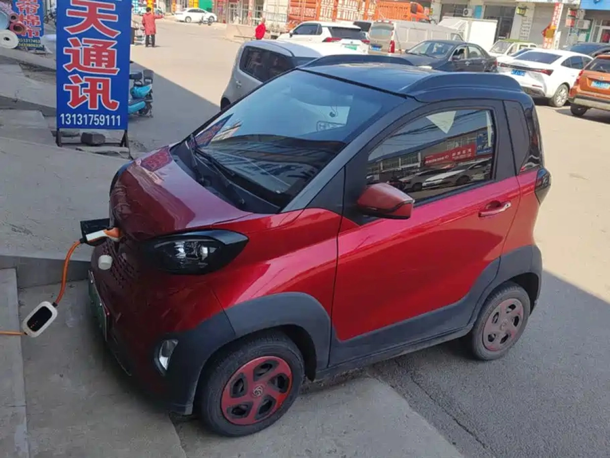BAOJUN E100  2019