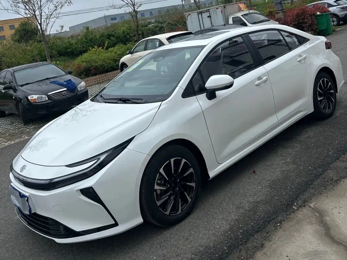 TOYOTA COROLLA  2026