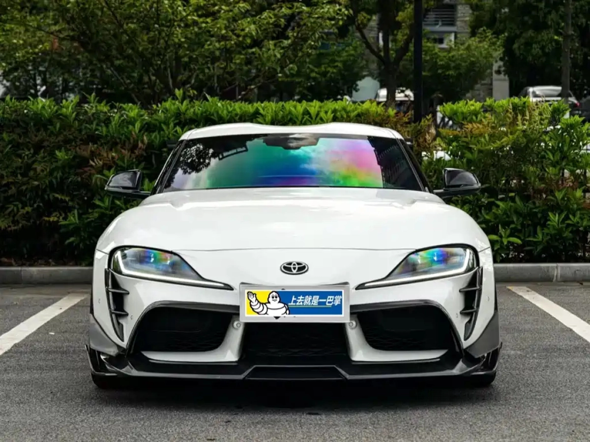 TOYOTA SUPRA