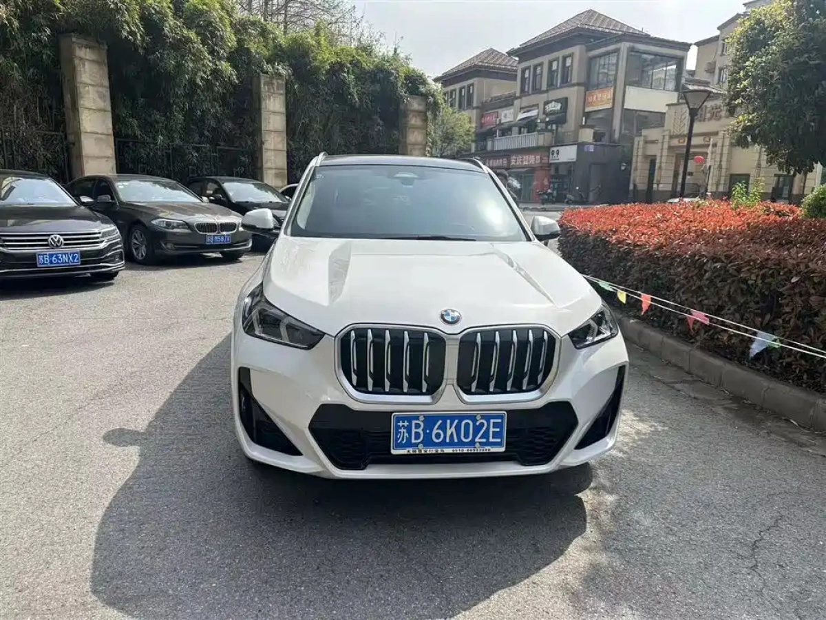 BMW X1  2023