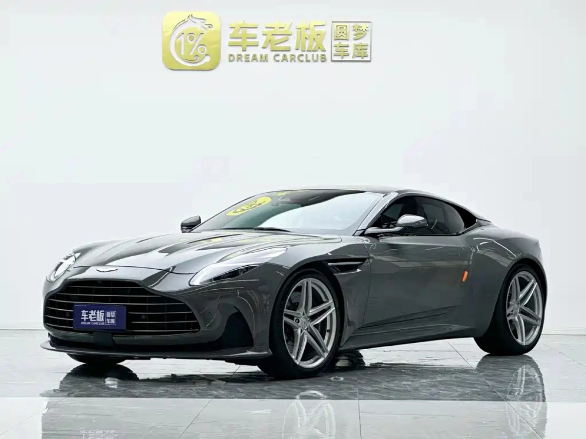ASTON MARTIN DB12  2025