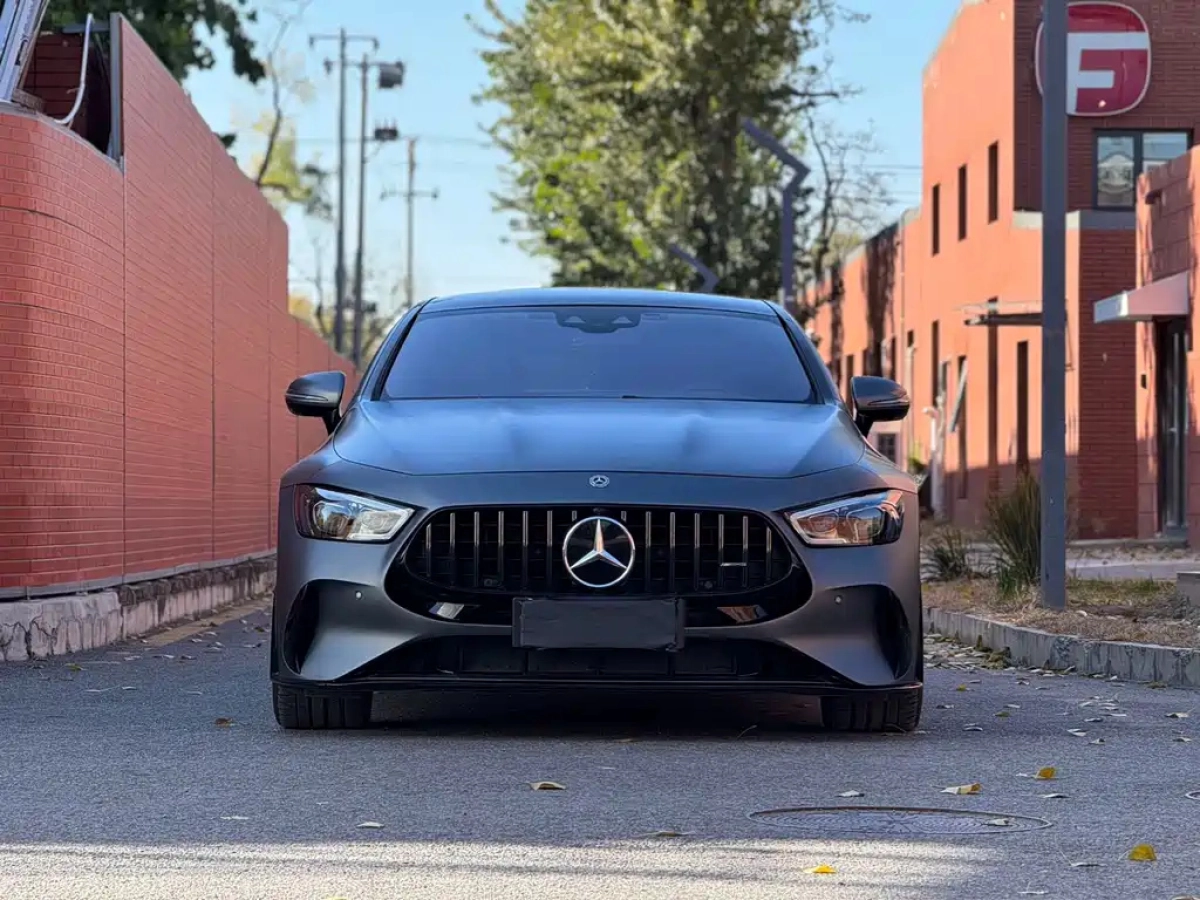MERCEDES-BENZ AMG GT