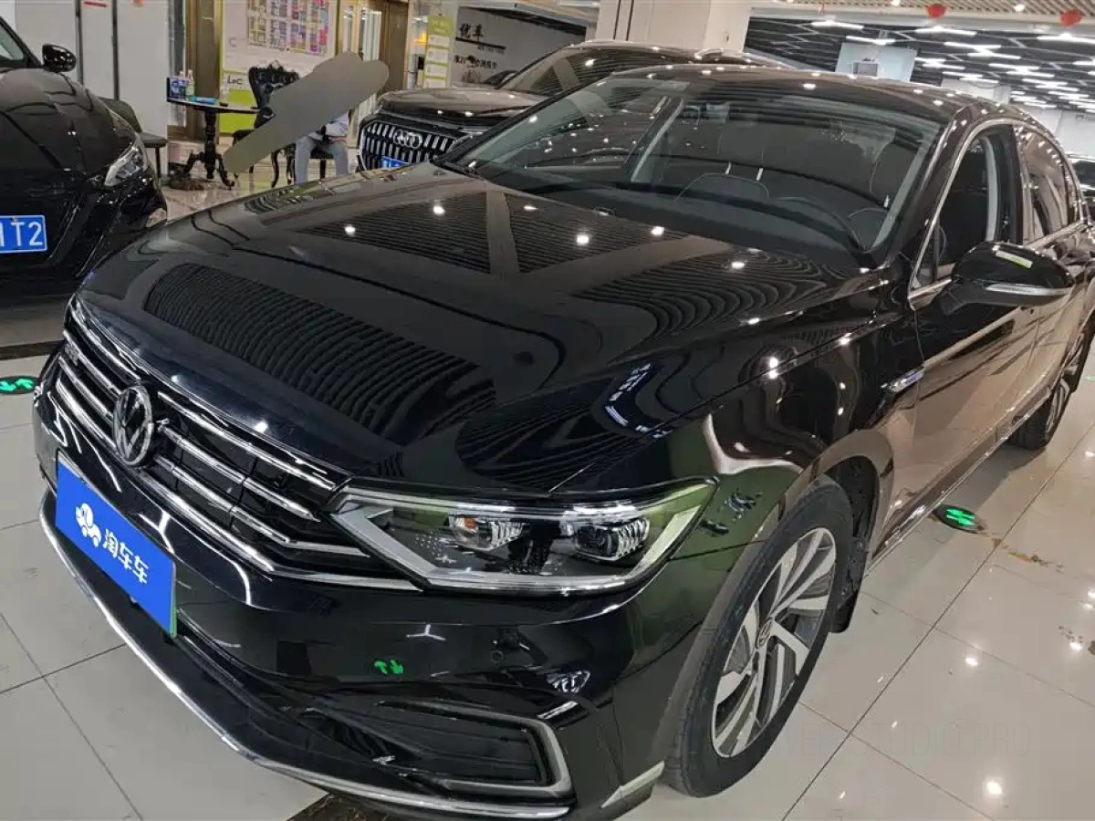 VOLKSWAGEN MAGOTAN GTE PLUG-IN HYBRID HY  2023