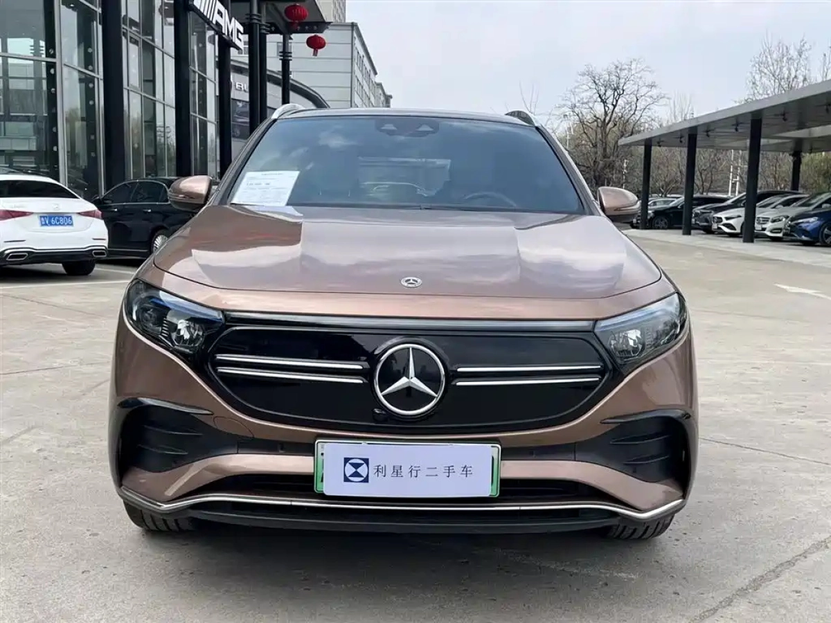 MERCEDES-BENZ EQA