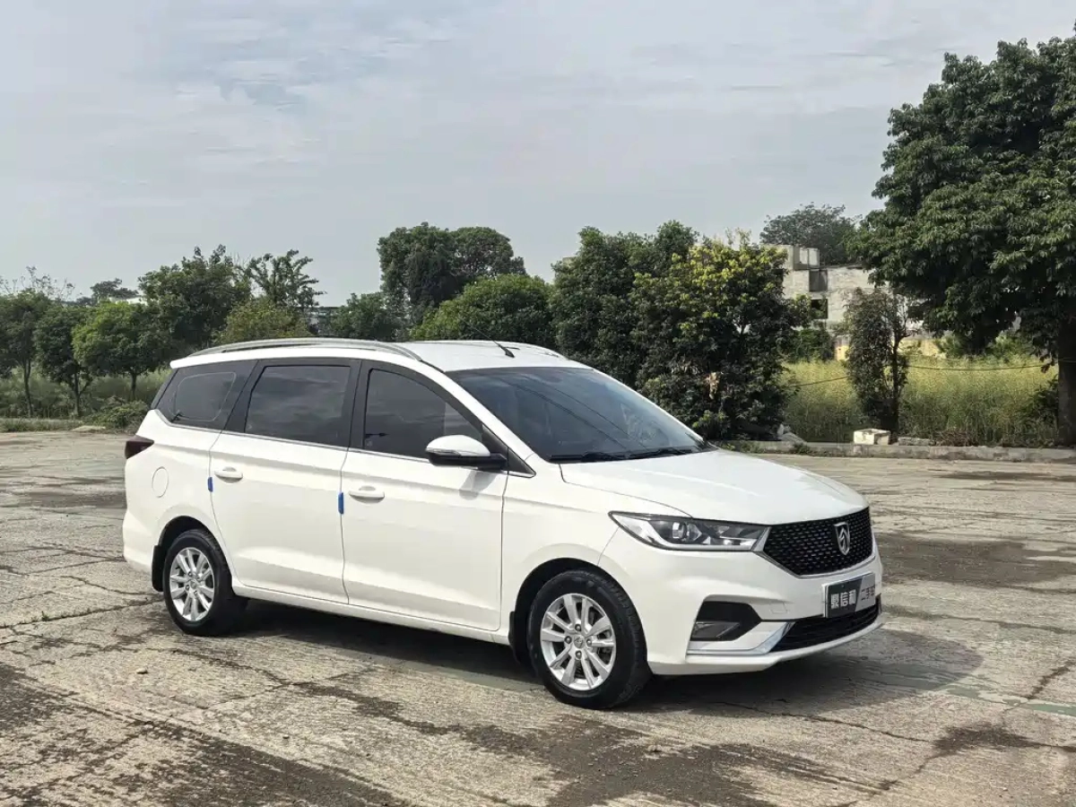 BAOJUN 360