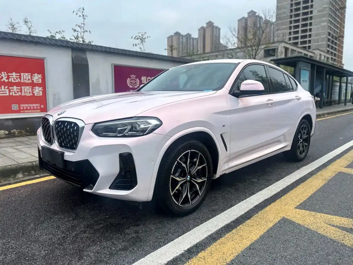 BMW X4  2023