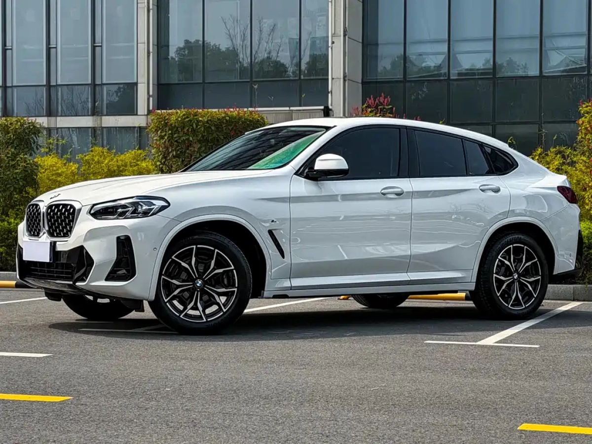BMW X4  2024
