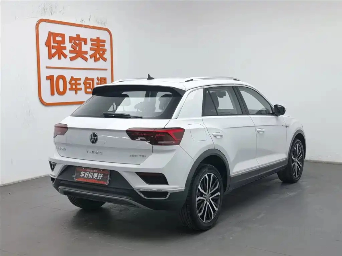 VOLKSWAGEN T-ROC