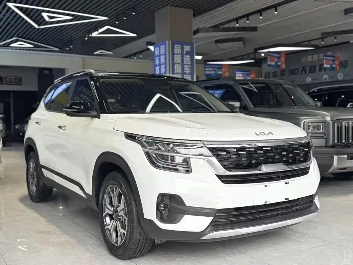 KIA KX3  2023
