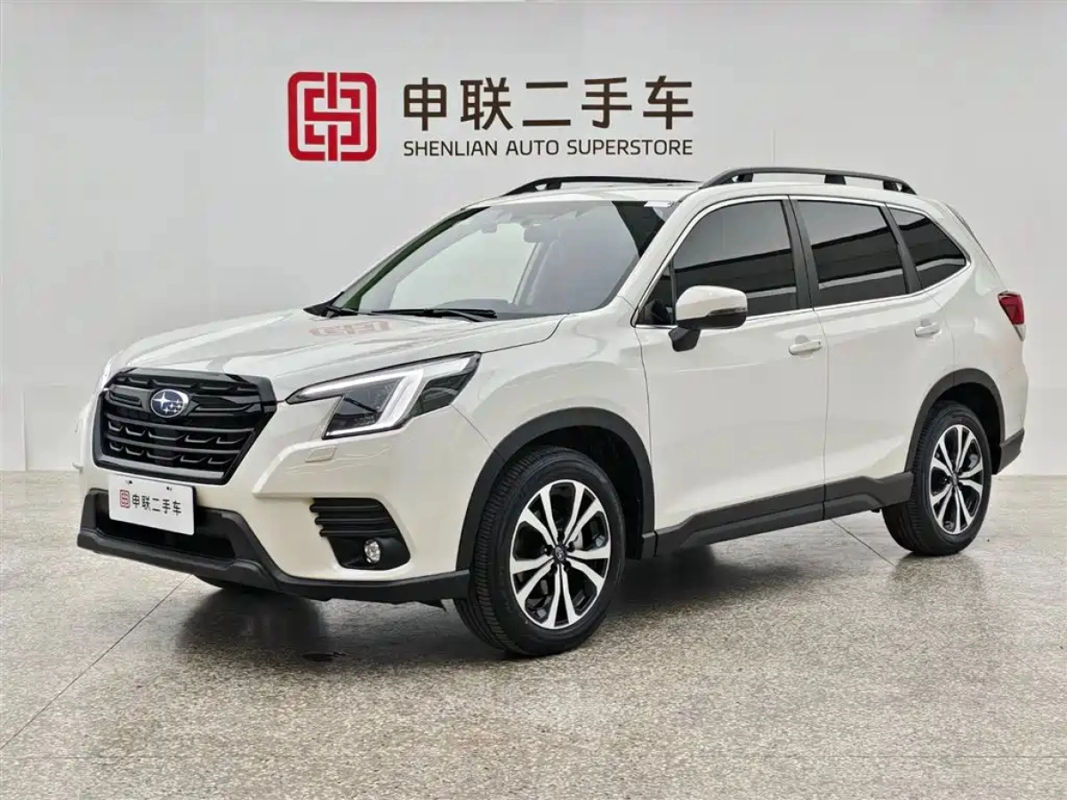 SUBARU FORESTER  2024