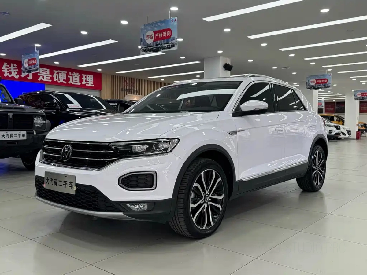 VOLKSWAGEN T-ROC