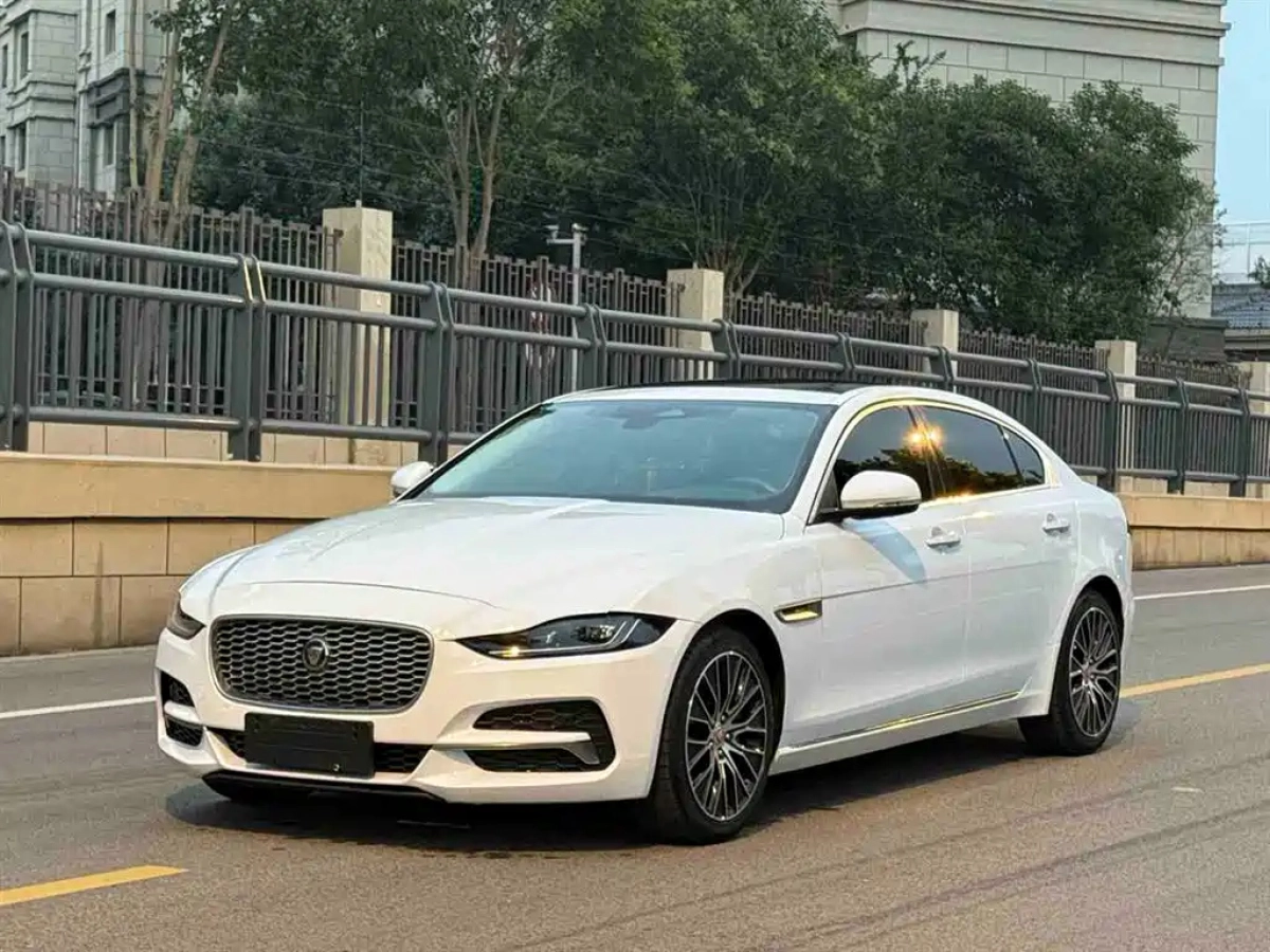 JAGUAR XEL  2021