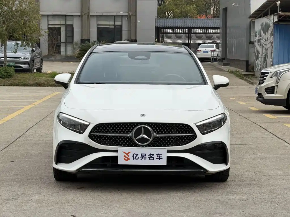 MERCEDES-BENZ A-CLASS