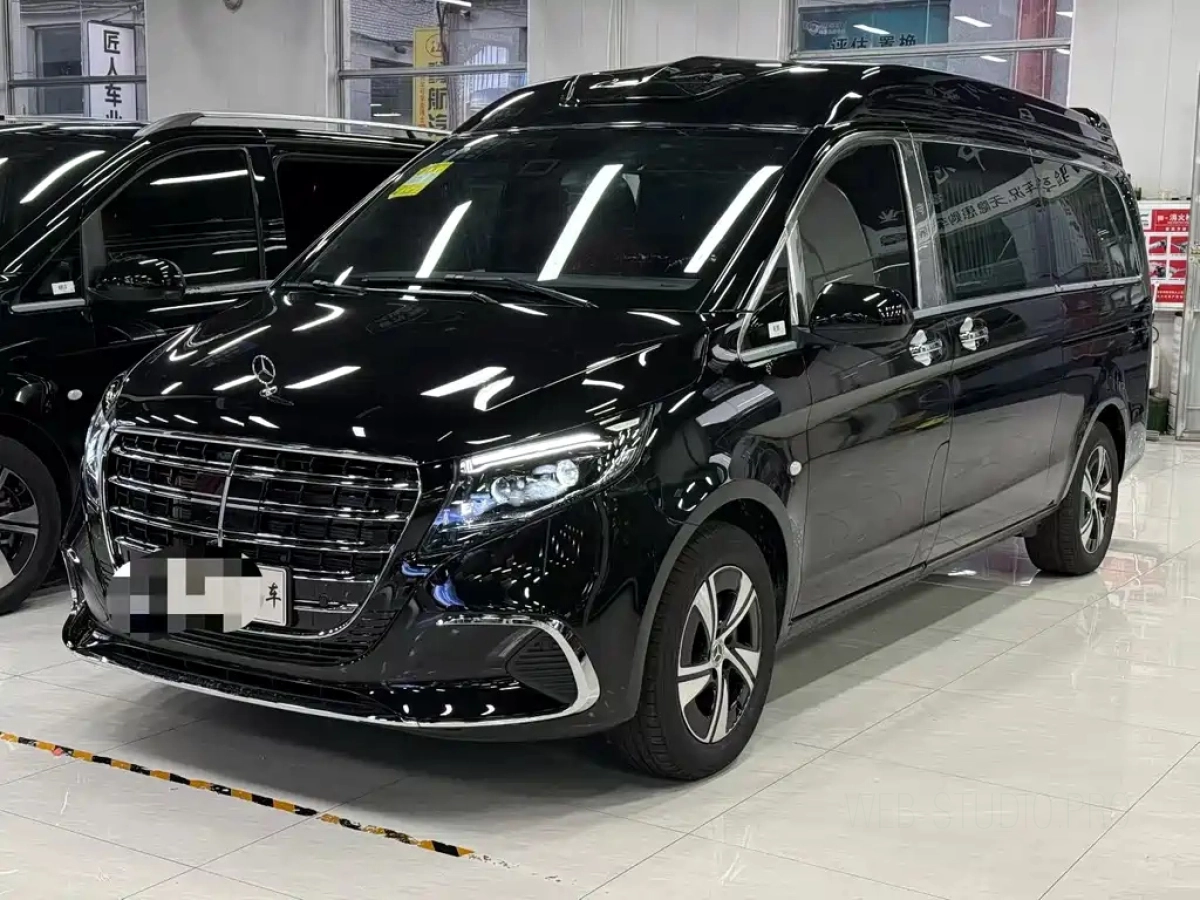 MERCEDES-BENZ VITO  2025
