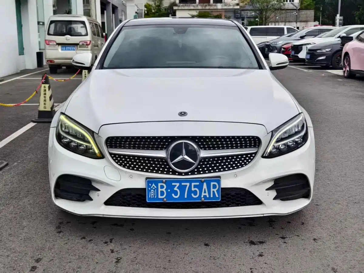 MERCEDES-BENZ C-CLASS