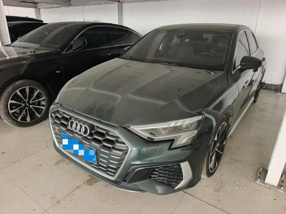 AUDI A3  2023