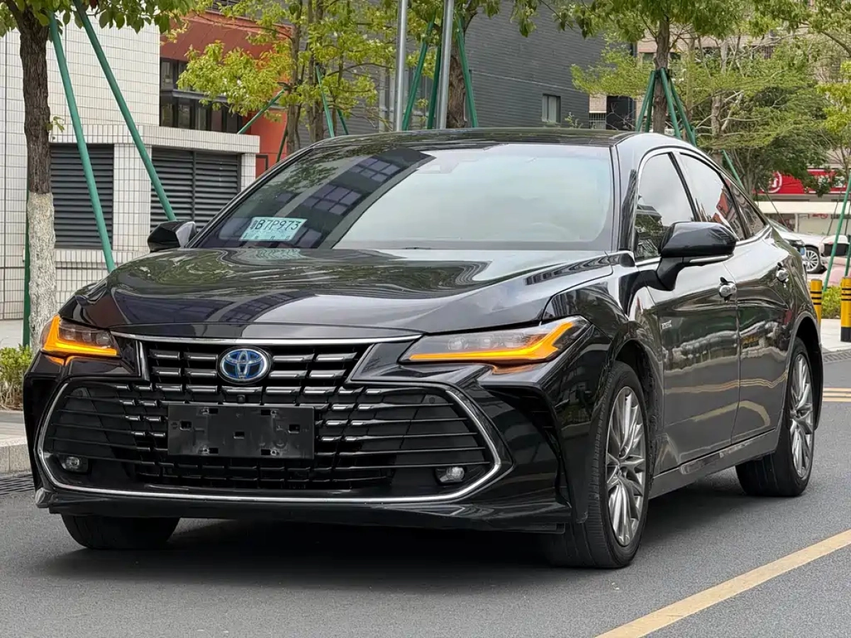TOYOTA AVALON  2022
