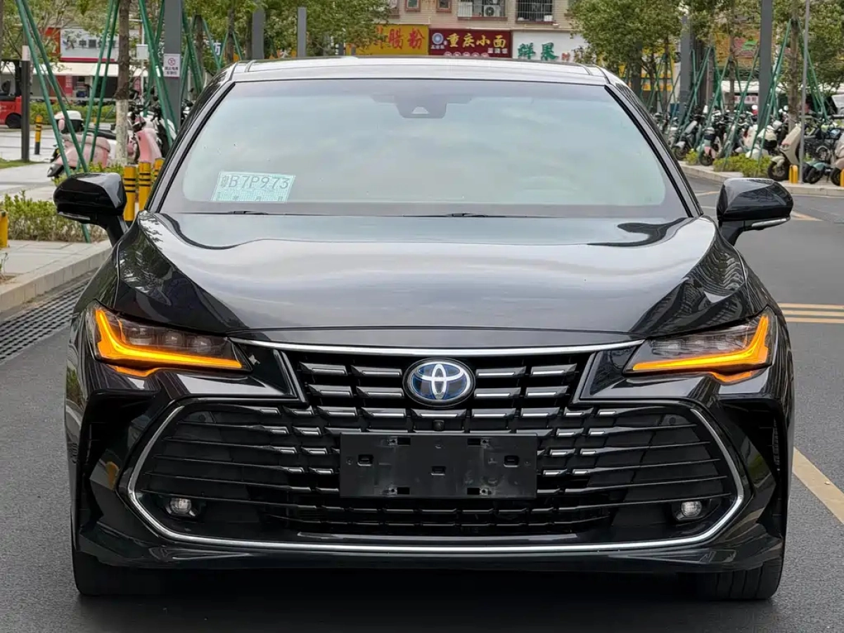 TOYOTA AVALON