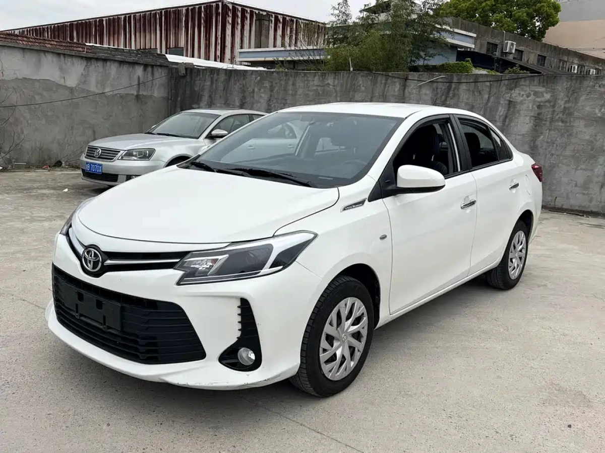 TOYOTA VIOS