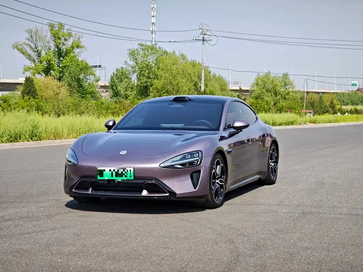 XIAOMI AUTO SU7  2025