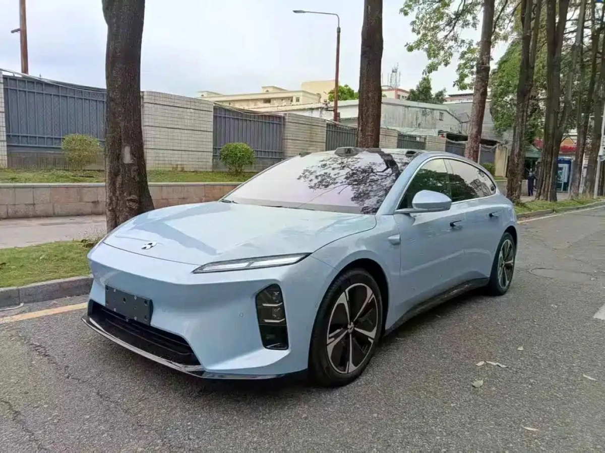 NIO ET5T