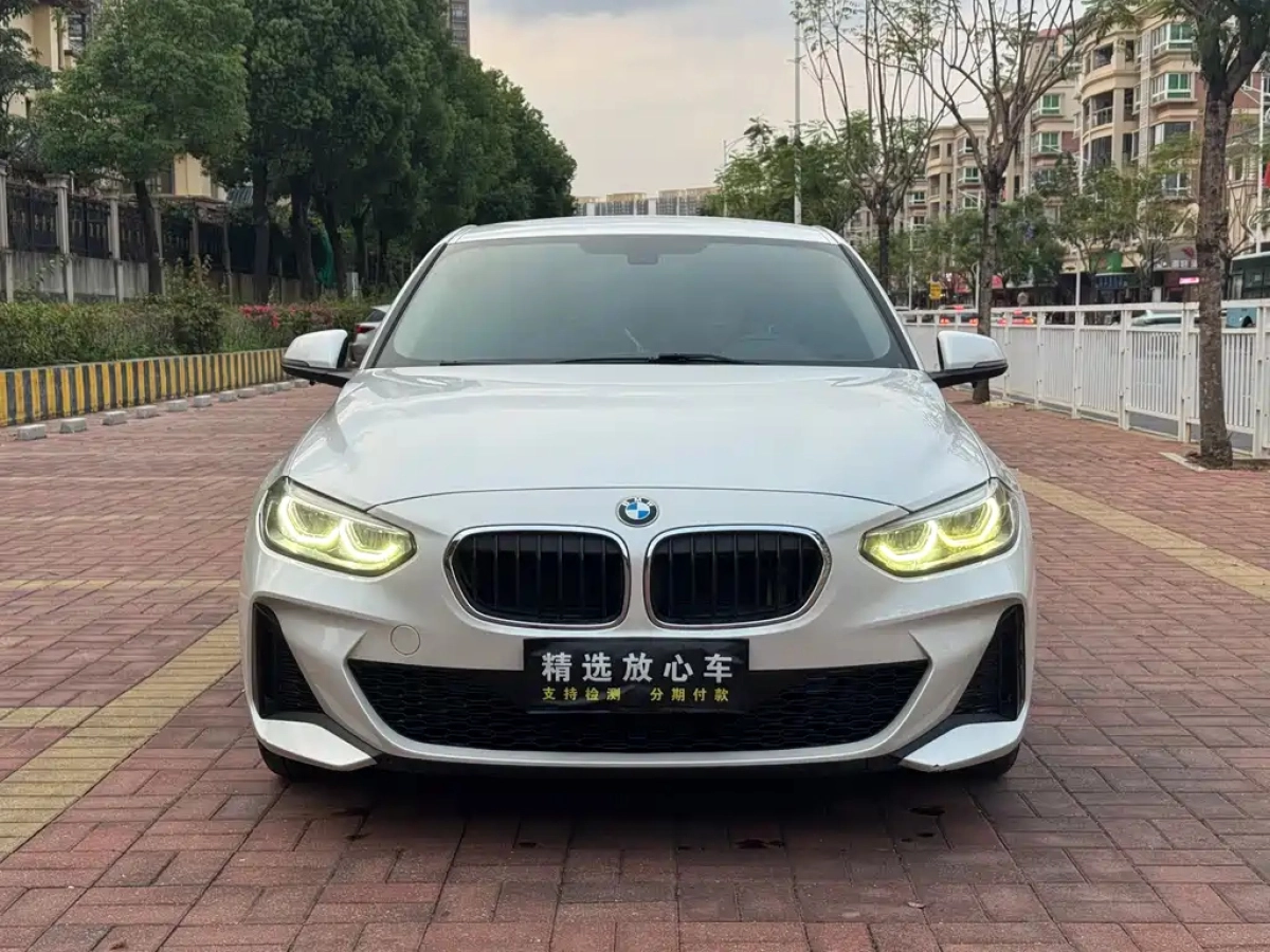 BMW 1-SERIES