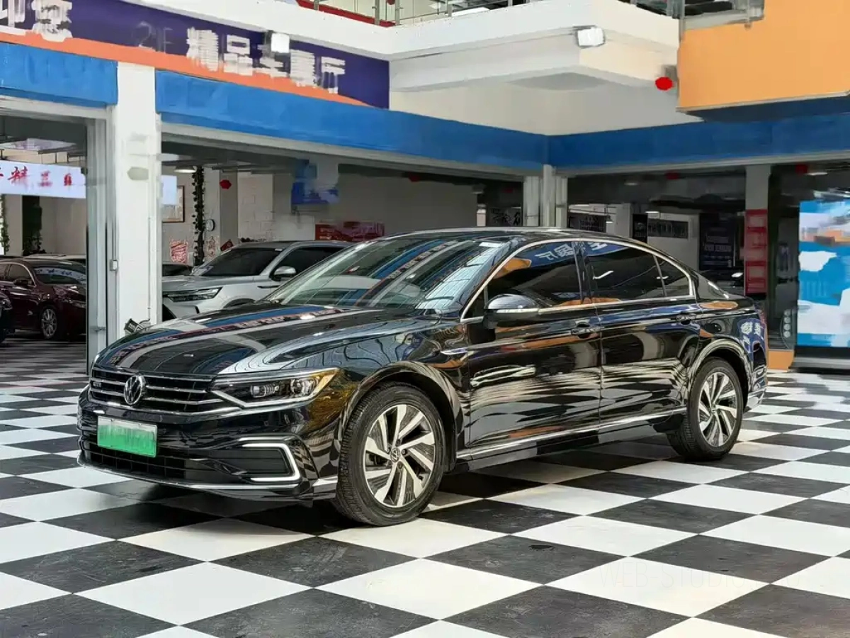 VOLKSWAGEN MAGOTAN GTE PLUG-IN HYBRID HY  2023