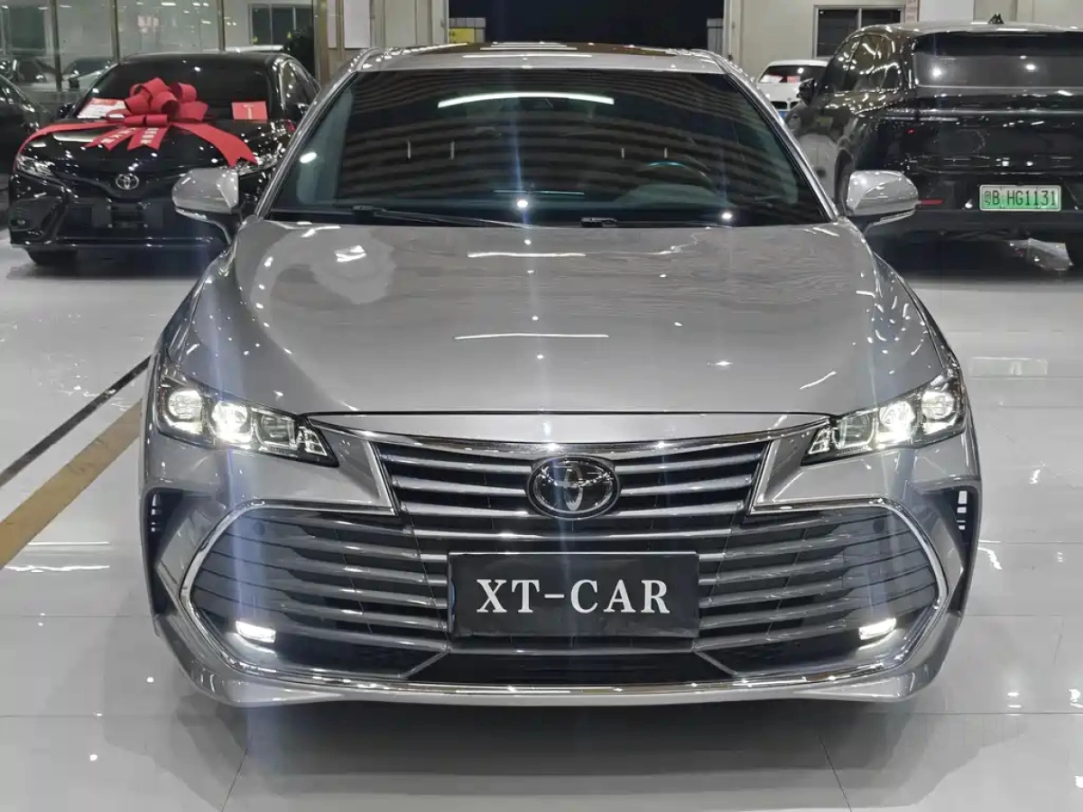TOYOTA AVALON