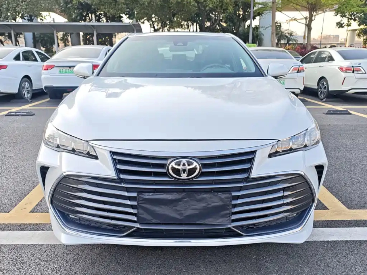 TOYOTA AVALON