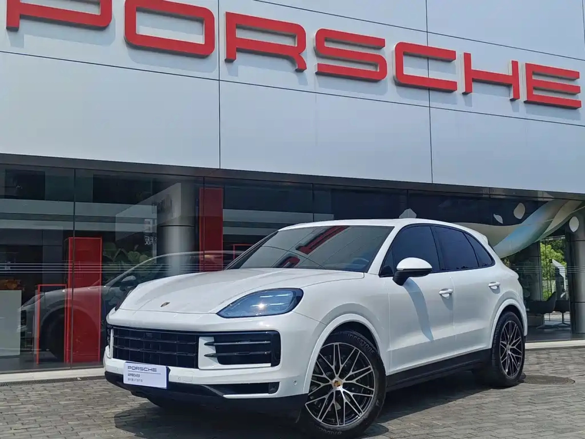 PORSCHE CAYENNE