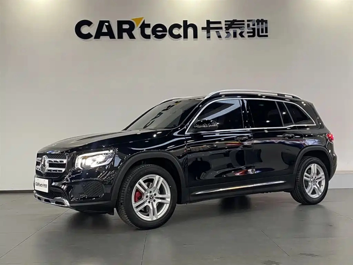 MERCEDES-BENZ GLB  2023