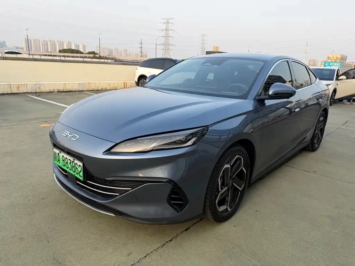 BYD SEAL 06 DM-I  2025