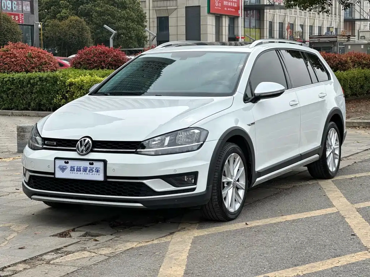 VOLKSWAGEN GOLF IMPORT