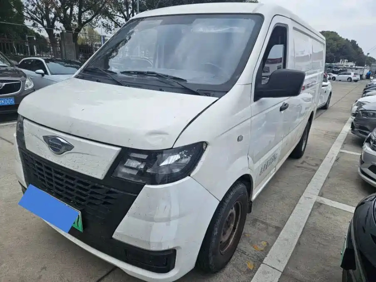 FOTON SHIDAI EV6  2024