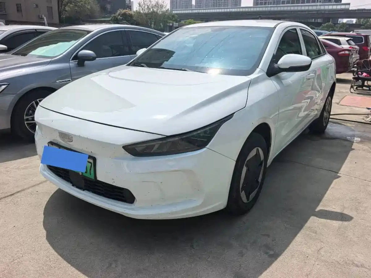 GEELY GEOMETR A  2024