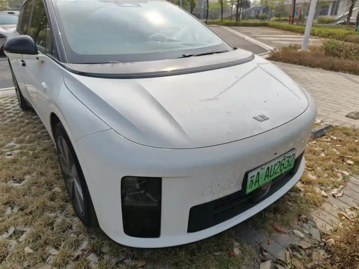 LI AUTO I6