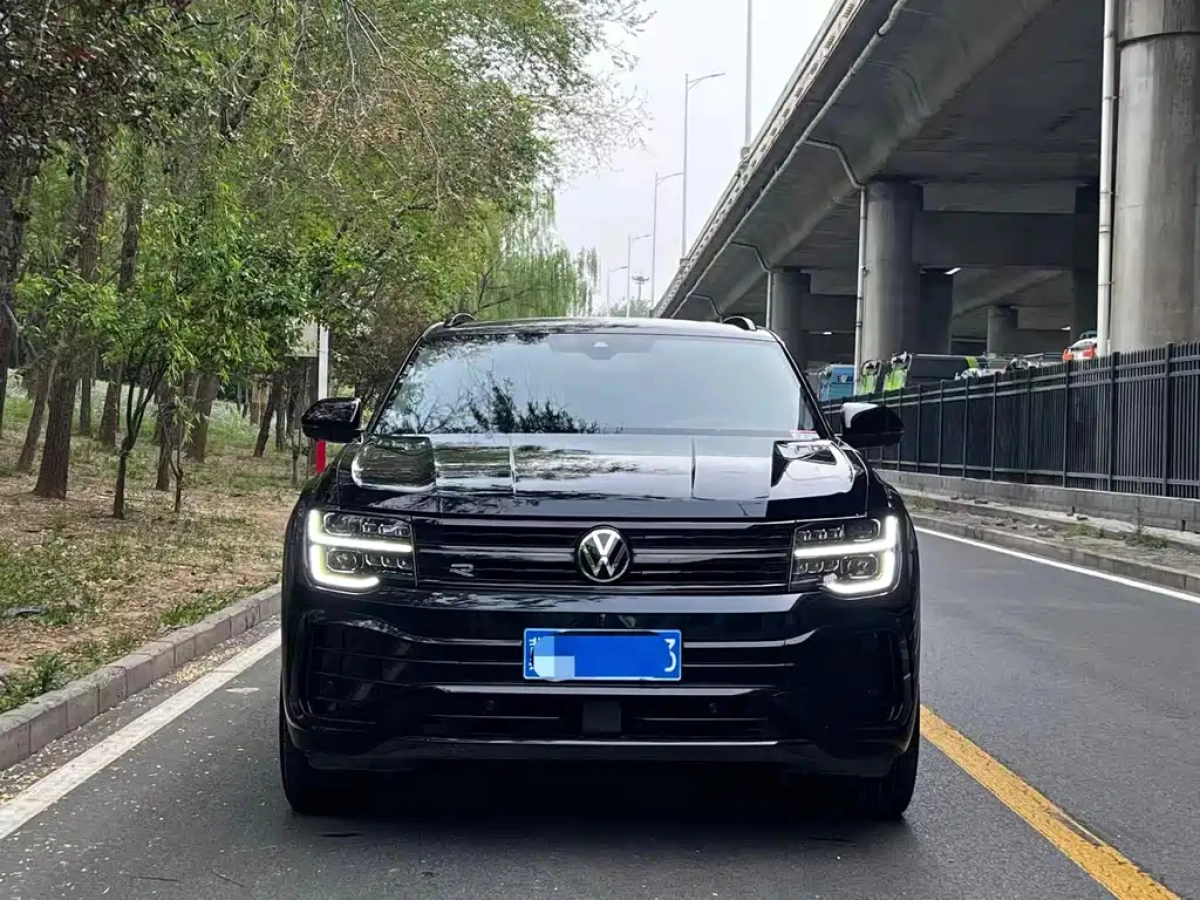 VOLKSWAGEN TERAMONT  2025