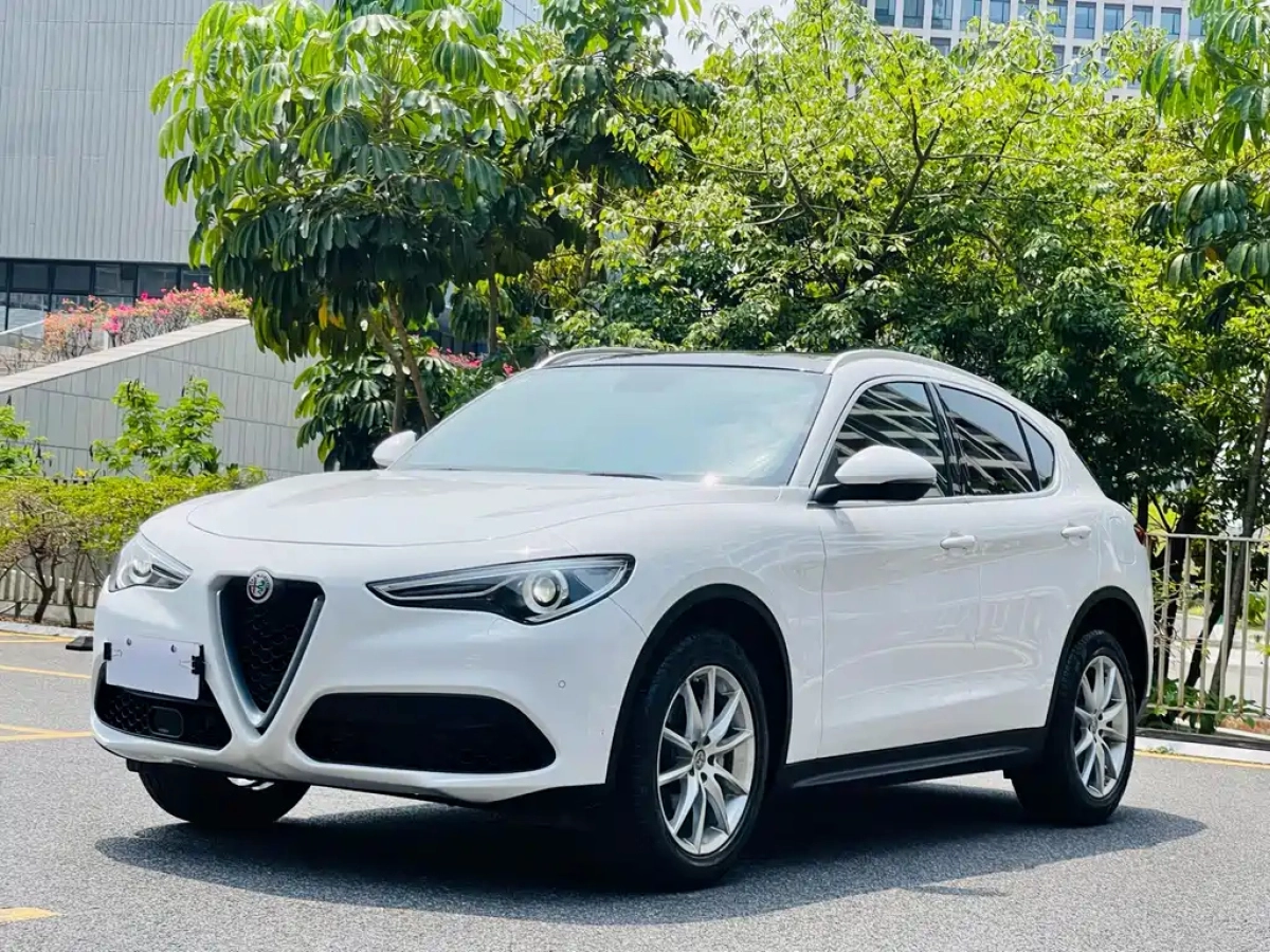 ALFAROMEO STELVIO  2019